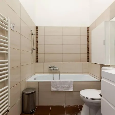 Your Sunny Buda Castle Tunnel Studio Apartamento Budapest